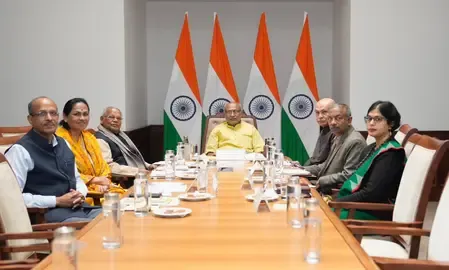 What Did Manjhi Discuss With VP Radhakrishnan Regarding MSME Policies and Job Creation?