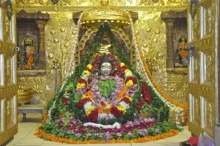 मन अशांत और कुंडली में चंद्र दोष हो तो इन मंदिरों में जाकर करें दर्शन, सारे कष्ट होंगे दूर