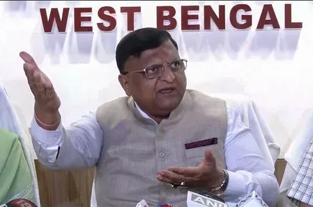 Bengal CS Manoj Kumar Agarwal gets 6-month tenure extension till Jan 2027