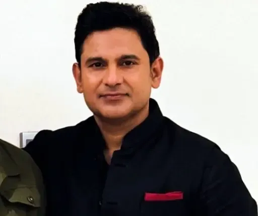 Manoj Muntashir calls ‘Ghar Kab Aaoge’, a song about quiet pain, fragile hope