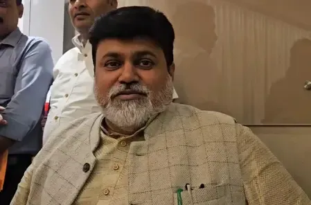 'मनसे की शंकाएं दूर करेगी सरकार', महाराष्ट्र में तीन-भाषा नीति विवाद पर बोले उदय सामंत