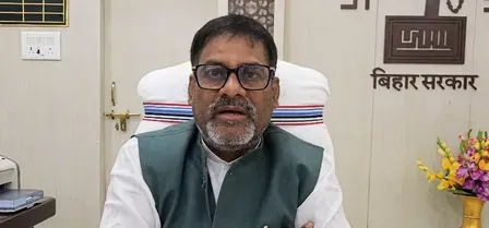तेजस्वी यादव पर चंद्रवंशी का पलटवार: 'मानसिक संतुलन खो चुके हैं, पहले पार्टी संभालें'