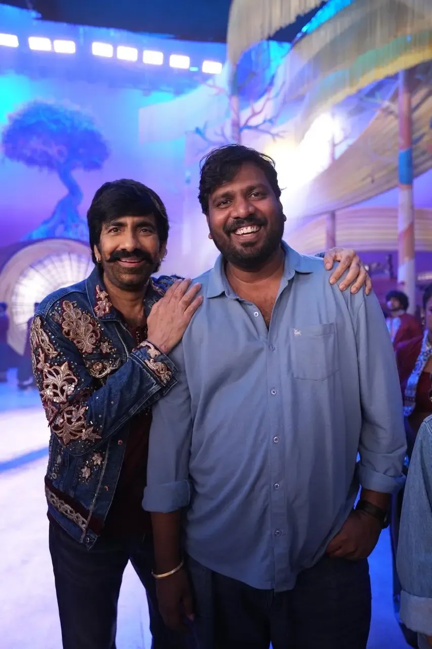 How is 'Mass Jathara' Director Bhanu Bogavarapu Thanking Ravi Teja?