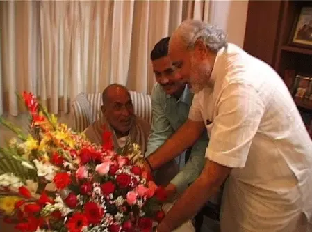 PM Modi Commemorates the Legacy of Chandra Shekhar: A Leader Committed to Democracy