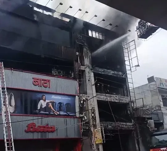 Uttam Nagar electronics showroom fire: 15+ tenders battle Delhi blaze