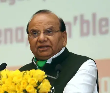 ‘Master of announcements’: Delhi L-G on Kejriwal; blames AAP govt for bad air