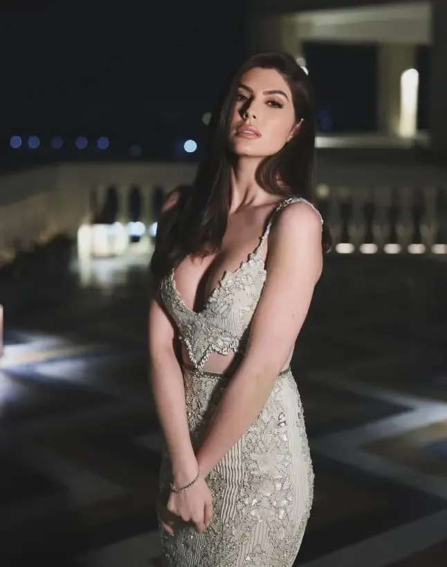 क्या एलनाज नोरौजी 'मस्ती 4' को साइन करने में झिझक रही थीं?