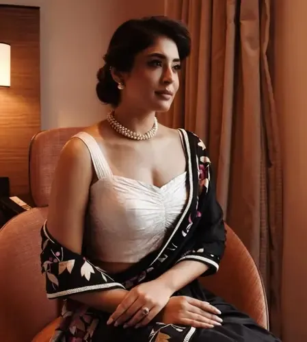 'मटका किंग' में 60-70 के दशक की मुंबई को जीना रहा खास अनुभव : कृतिका कामरा