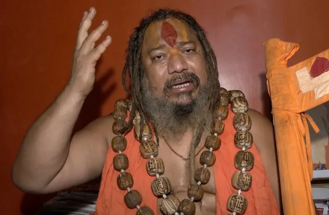 भगवान श्रीकृष्ण पर मौलाना जरजिस के बयान पर अयोध्या के संतों का कड़ा पलटवार