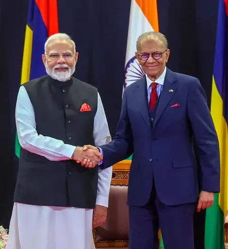 Is Mauritius PM Navinchandra Ramgoolam Visiting Varanasi Today?