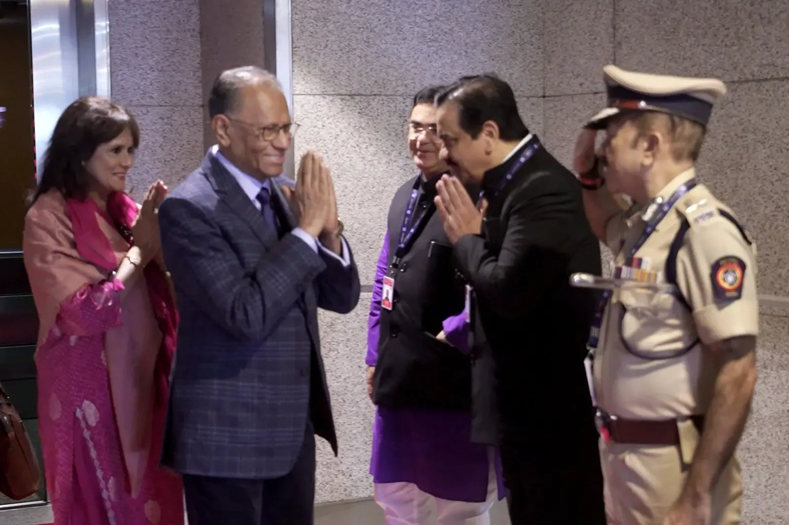 Did Mauritius PM Ramgoolam Receive a Warm Welcome in Mumbai During His 8-Day India Visit?