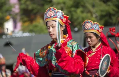 Can May Losar Bring Peace and Prosperity?