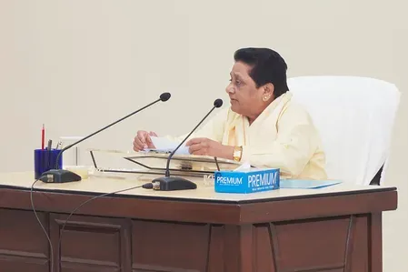 Mayawati bets on Brahmin support to repeat BSP's 2007 UP majority