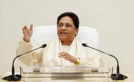 Mayawati backs Pradhan's resignation, demands police action over Jantar Mantar assault
