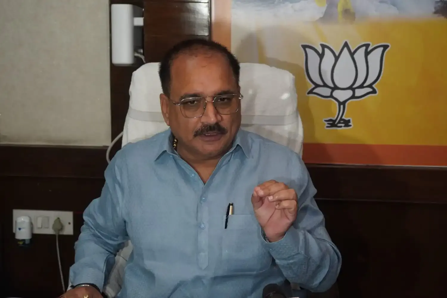 Did BJP nominees claim victory as chairmen of 8 out of 12 ward committees?