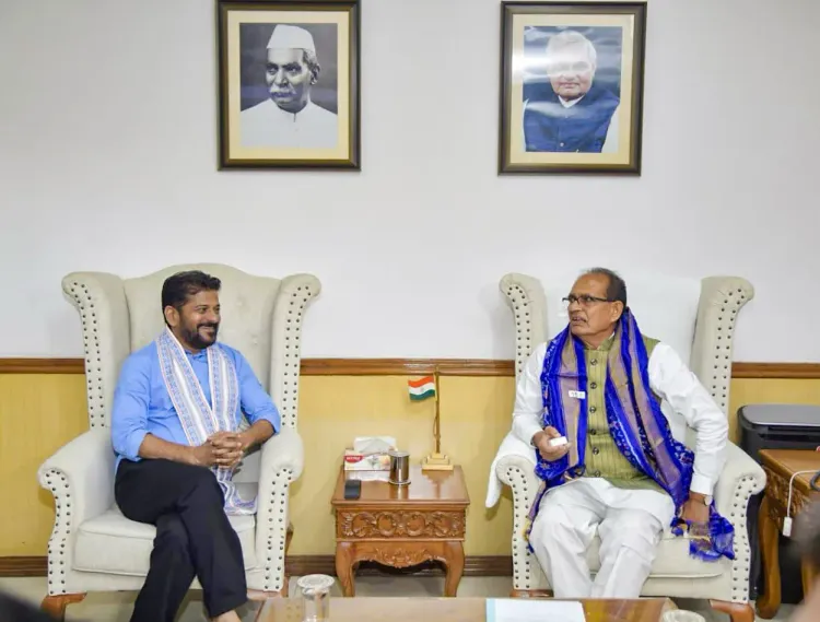 तेलंगाना को 11.56 लाख PMAY-G आवास दिलाने की माँग, सीएम रेवंत रेड्डी ने शिवराज से की अपील