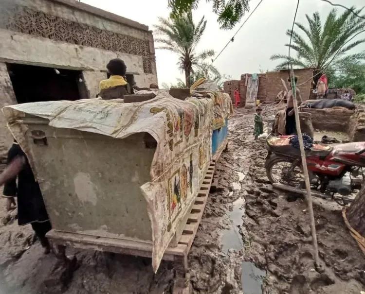 Roof collapse kills 11 in Pakistan's Khyber Pakhtunkhwa during family gathering
