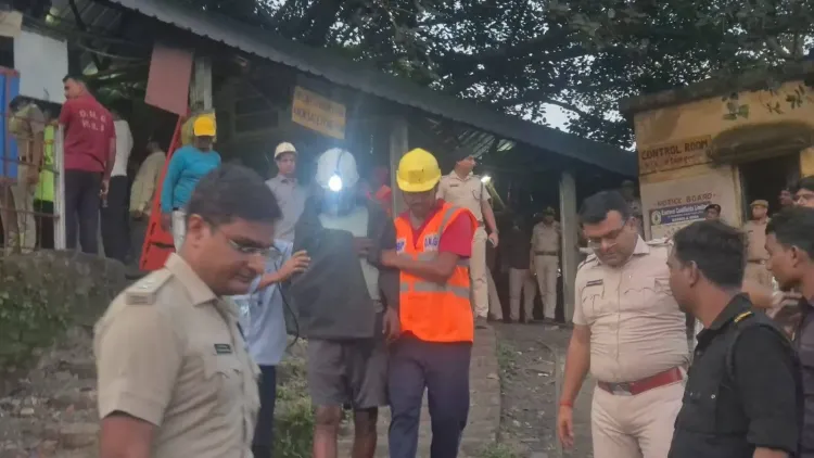 12 miners rescued from 200-ft coal mine shaft in Bengal's Pandaveswar after nightlong op