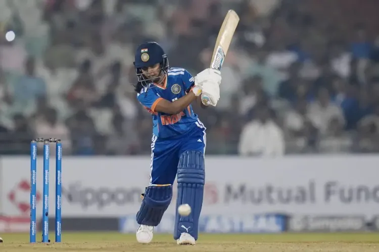 India beat Zimbabwe by 4 wickets in 1st T20I as Deepti, Niki rescue shaky chase