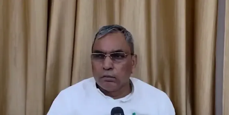 राजभर का विपक्ष पर तंज: '2014 में चुनाव आयोग कांग्रेस की मुट्ठी में था, तो मोदी PM कैसे बने?'