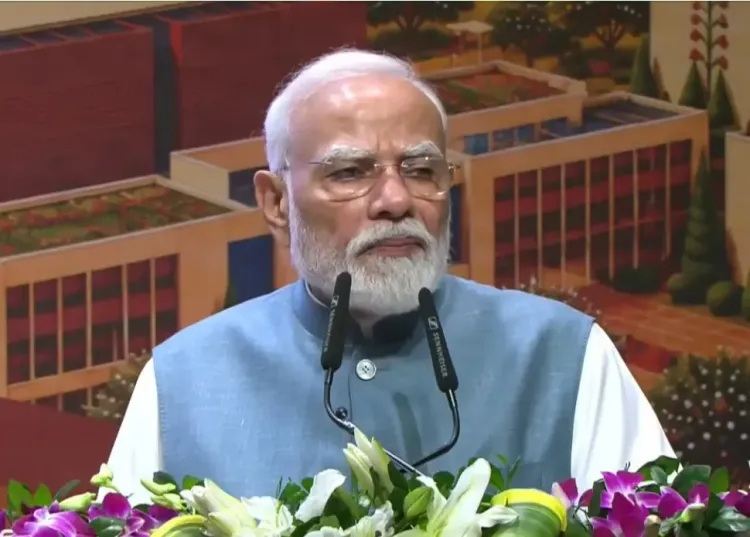PM मोदी ने भुवनेश्वर में RBI डेटा सेंटर का उद्घाटन किया, कांग्रेस की 'फोन बैंकिंग' पर किया तीखा हमला
