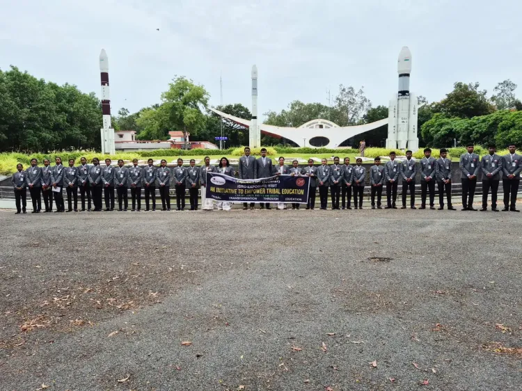 How Did 28 Tribal Students from Gujarat's Tapi Experience a Dream Tour at ISRO?
