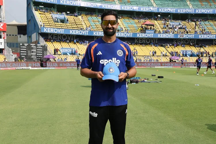 Auqib Nabi gets debut cap as India bowl first in 2nd ODI vs West Indies