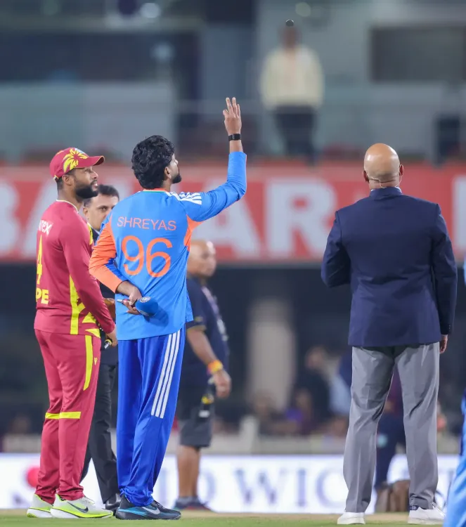 India vs WI 2nd T20I: Motie replaces Forde as West Indies bowl first in Ranchi