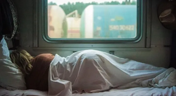 क्या नर्वस सिस्टम 24/7 इनपुट के लिए नहीं बना? <b>डिजिटल सनसेट</b> भी जरूरी है!