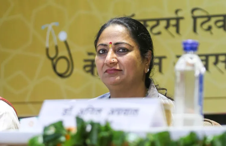 क्या रेखा गुप्ता जनता के बीच की मुख्यमंत्री हैं? : भाजपा सांसद