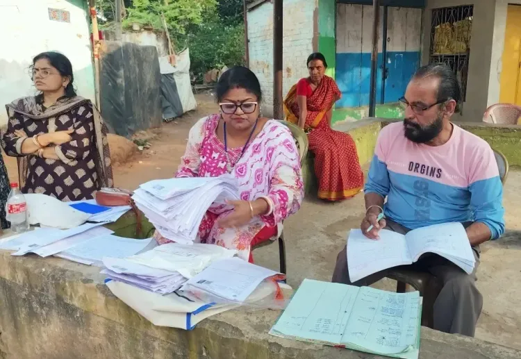 How has ECI's Bengal SIR achieved 75% voter form delivery?