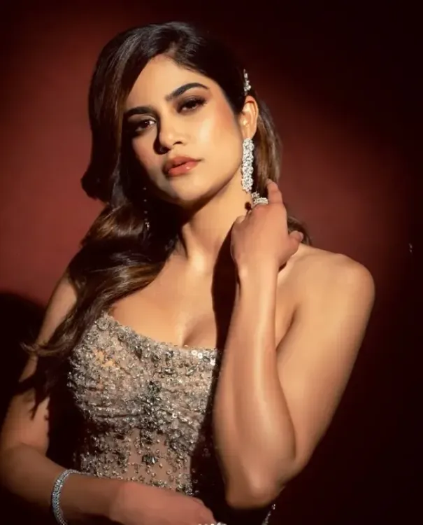 How Does Aaditi Pohankar Balance Mental Health While Playing Intense Roles?