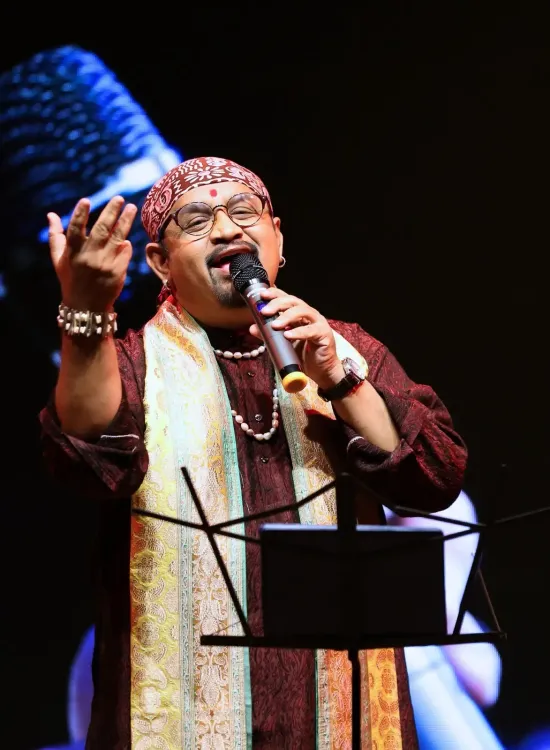 क्या अभिजीत घोषाल ने युवाओं के लिए 'क्लब मिक्स हनुमान चालीसा' लॉन्च की?