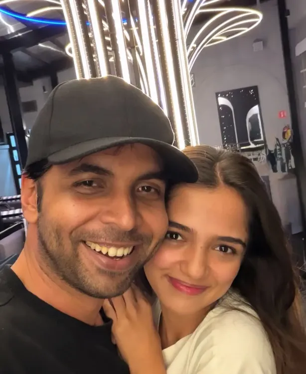 Have Abhishek Banerjee and Ahsaas Channa Begun Filming a New Comedy Project in Mumbai?