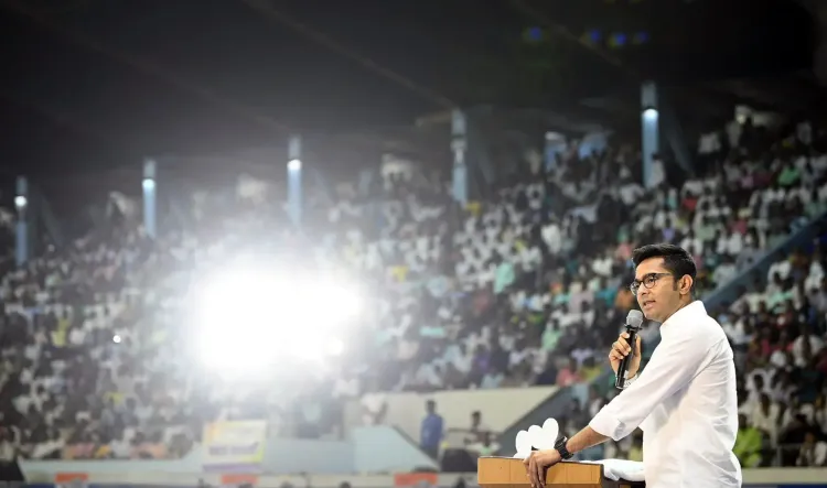 What Challenges Does Abhishek Banerjee Face in Uniting the Trinamool amid Internal Conflicts?