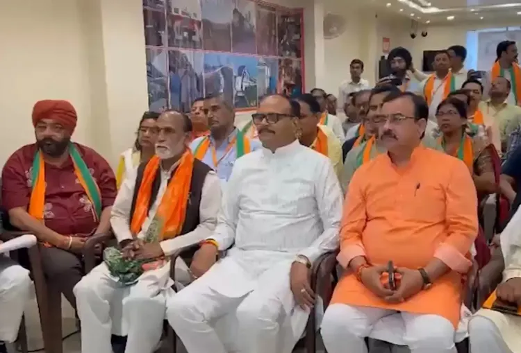 Leaders Nationwide Join PM Modi for 132nd 'Mann Ki Baat'