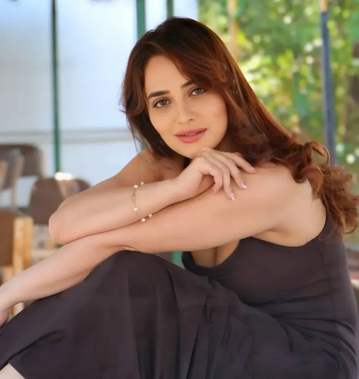Is Actress Priyanka Rewri Making Her Kannada Debut in 'Yarrige Beku Ee Loka'?