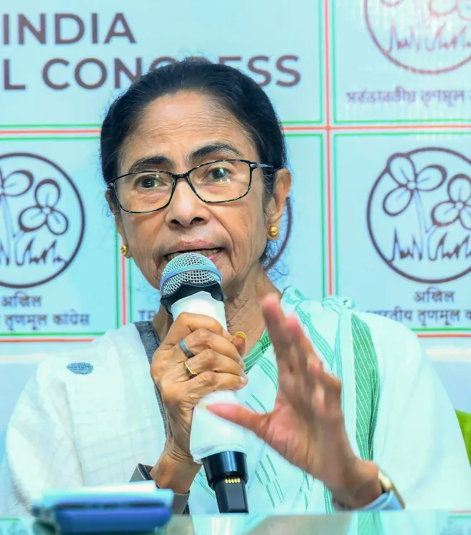 West Bengal advisors resign as TMC loses power, Mamata refuses to quit