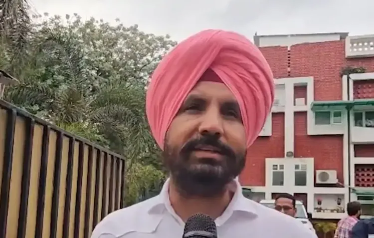 यदि सरकारी स्कूल इतने अच्छे हैं, तो 'आप' के विधायक अपने बच्चों को वहां क्यों नहीं भेजते: अमरिंदर सिंह