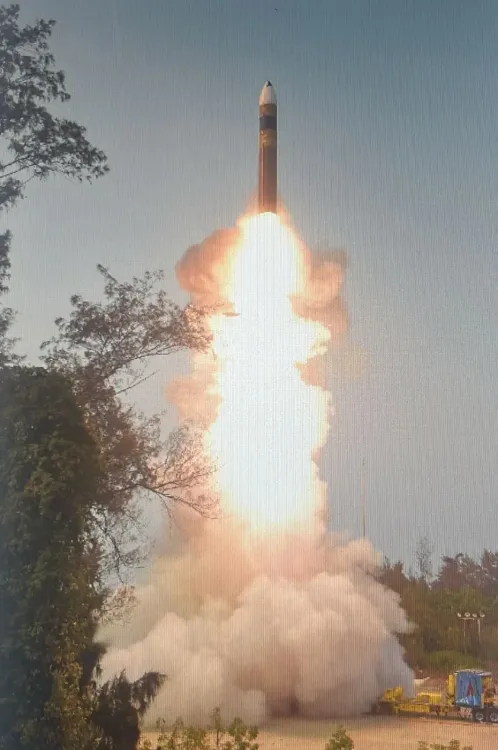 अग्नि-4 बैलिस्टिक मिसाइल का सफल परीक्षण, ओडिशा के चांदीपुर से भारत की सामरिक शक्ति का प्रदर्शन