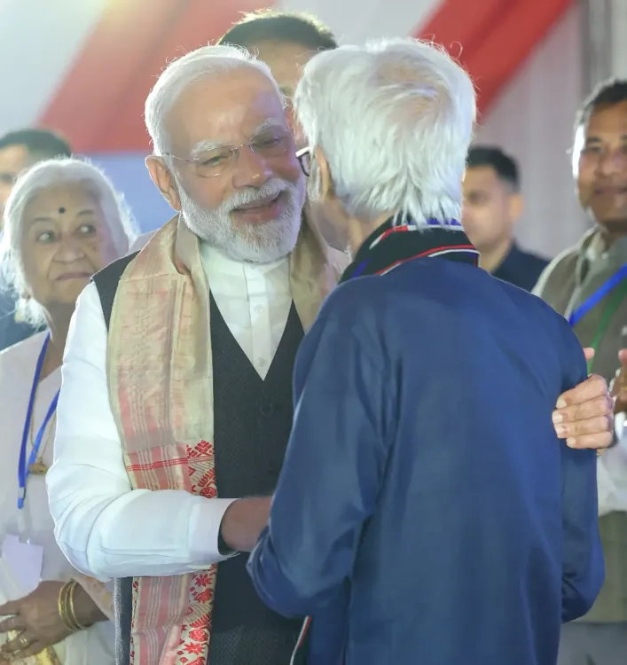 What Personal Experiences Do Ministers and MPs Share About PM Modi?