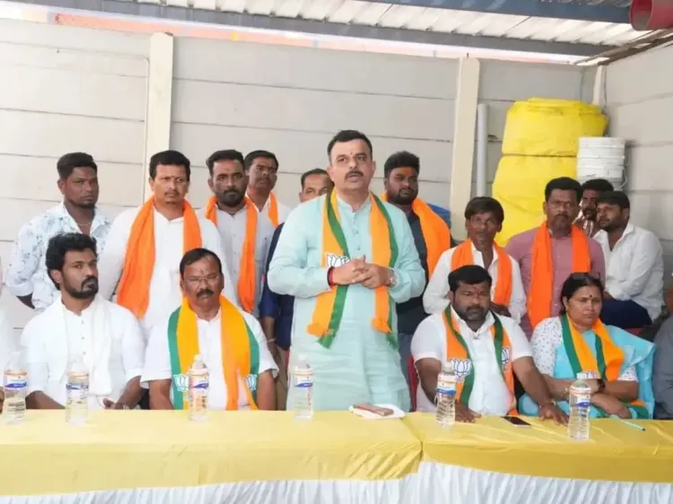 BJP Claims Siddaramaiah's Government Betrayed AHINDA Communities in Karnataka