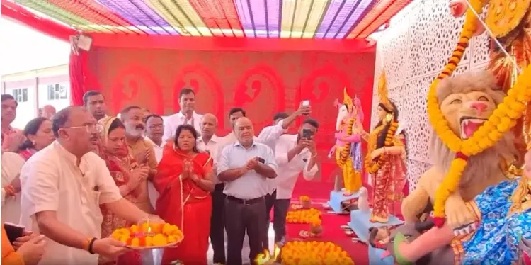 अजमेर के आजाद पार्क में नवरात्रि महोत्सव शुरू, स्पीकर देवनानी व मेयर शर्मा ने की मां दुर्गा की स्थापना