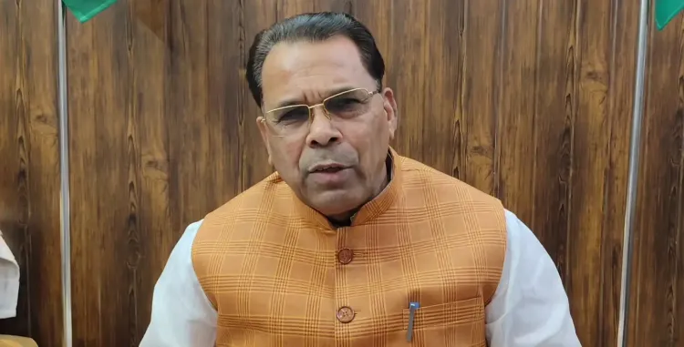 नरेंद्र कश्यप का अखिलेश पर पलटवार: 'सपा पहले अपने 5 साल का हिसाब दे, फिर गृह मंत्री को सलाह दे'