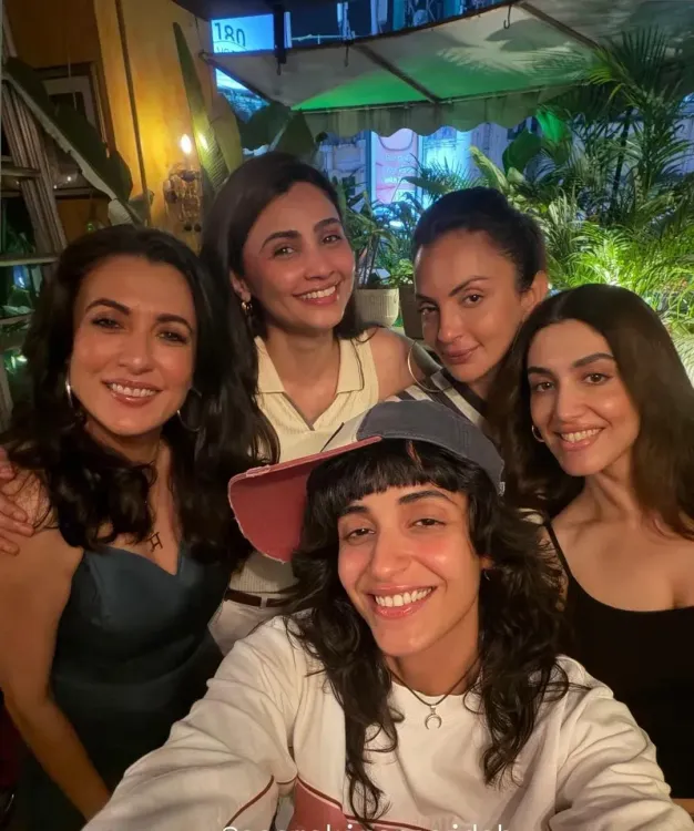 Alliance winner Mini Mathur reunites with Seema Sajdeh, Daisy Shah, Ruhee Dosani