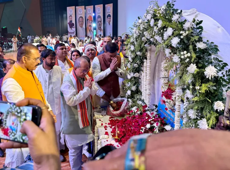 अमर शहीद जुब्बा सहनी की शहादत दिवस पर डिप्टी सीएम सम्राट चौधरी और विजय सिन्हा ने दी श्रद्धांजलि