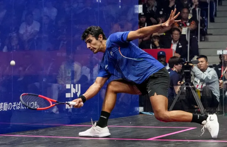 Amit Shah congratulates Abhay Singh on Asian Games squash silver