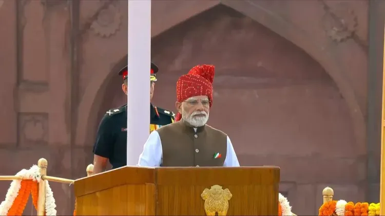 Amit Shah moved as Vande Mataram rings from Red Fort