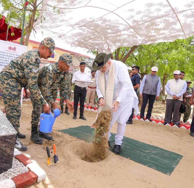 Amit Shah Plants Khejri at Rajasthan Border Outpost