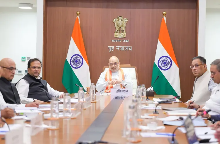 Amit Shah Reviews Cyber Helpline 1930, Orders AI Upgrade